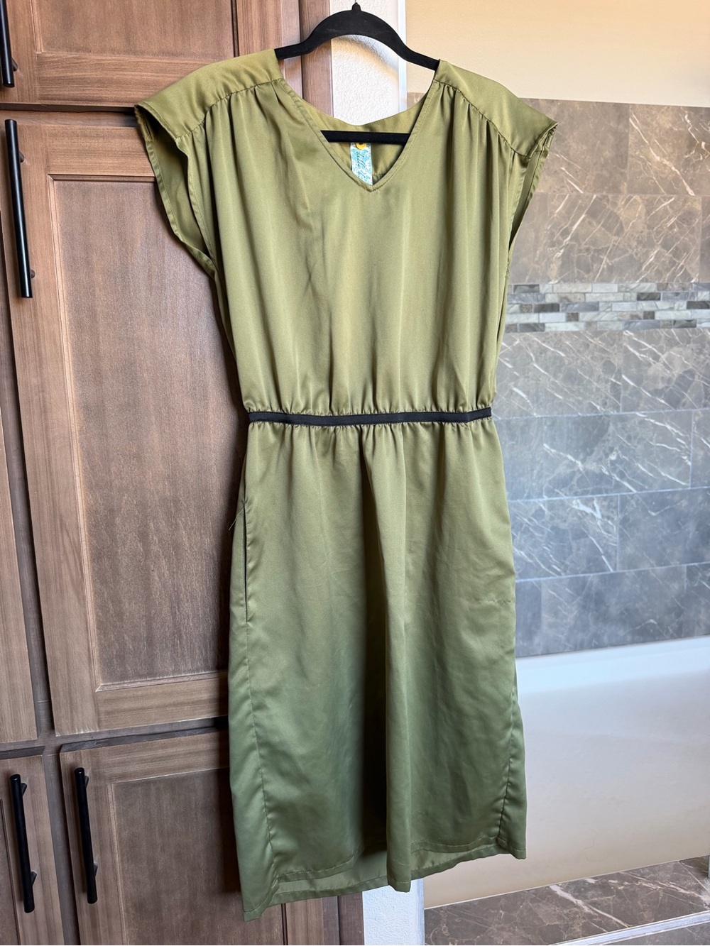 Olive Green V-Neck Midi Dress with pockets
